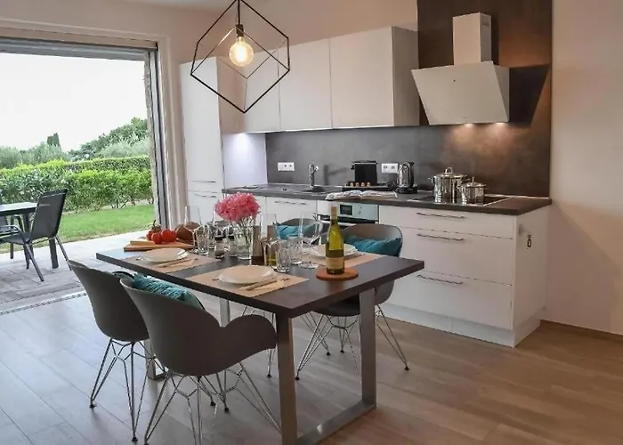 Sunset - 4 Апартаменты Лацизе